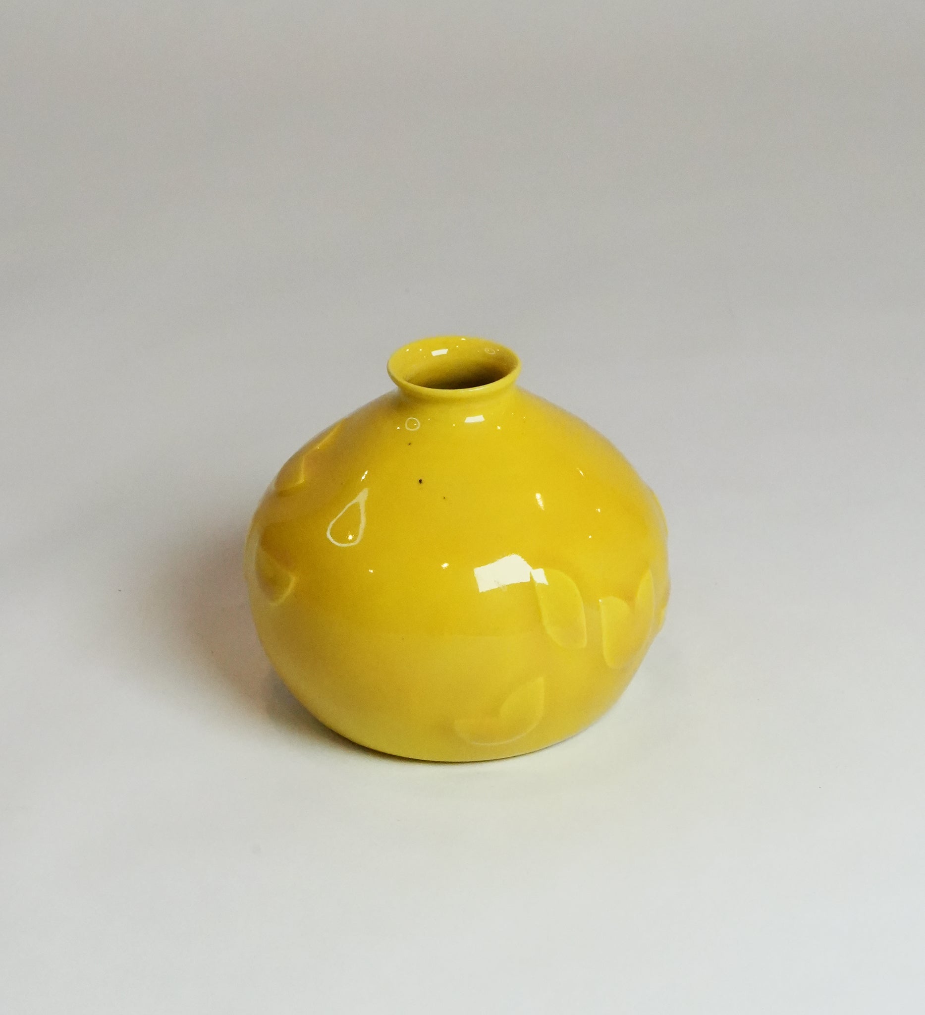 Yellow Raised Geometric Pattern Bud Vase